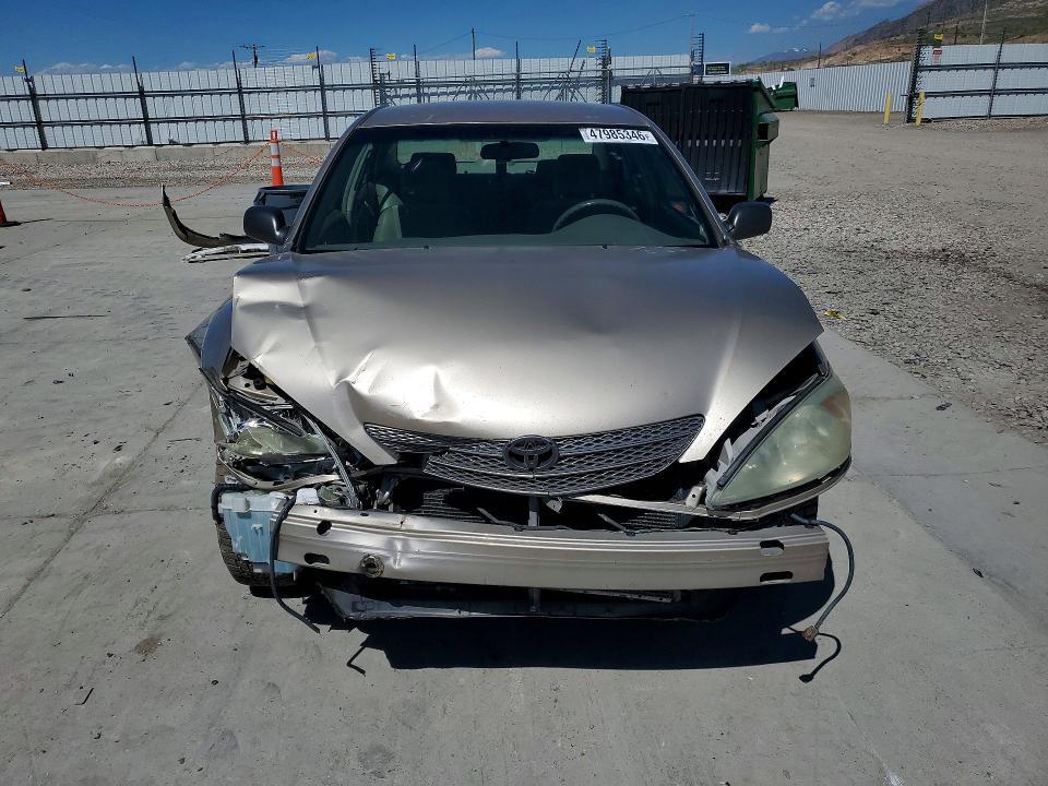 2002 Toyota Camry le