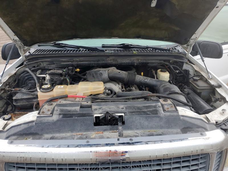2004 Ford Excursion XLT