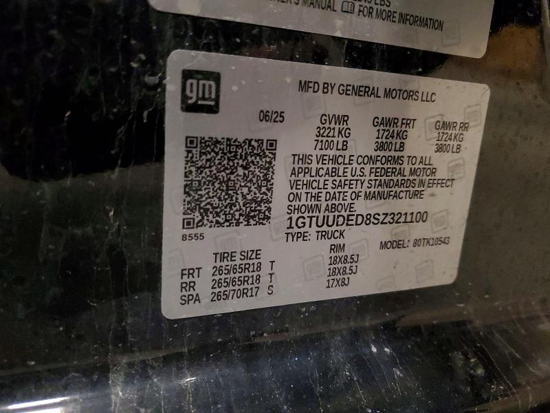 2025 GMC Sierra K1500 SLT