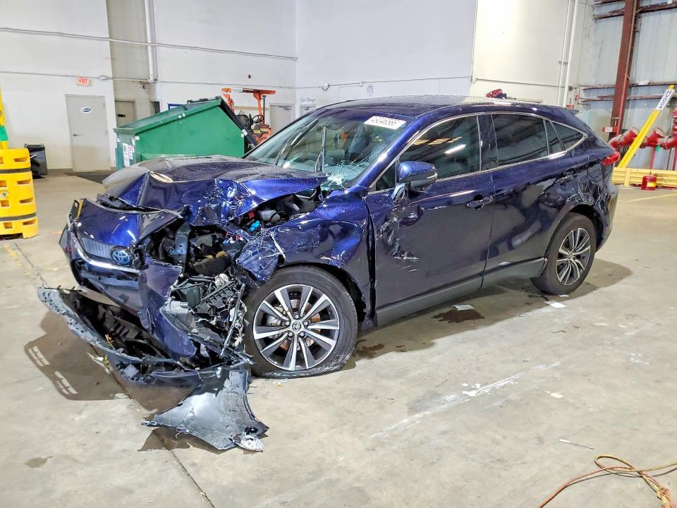 2022 Toyota Venza le