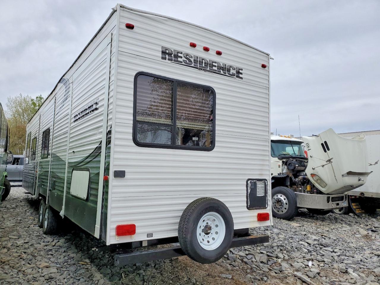 2014 Keystone Residence Camper
