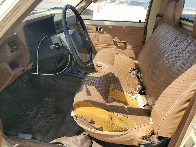1984 Toyota Pickup Base