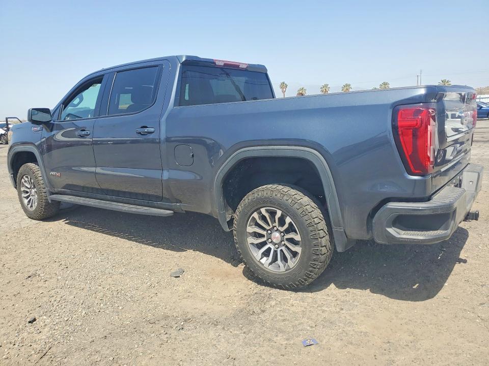 2021 GMC Sierra K1500 AT4