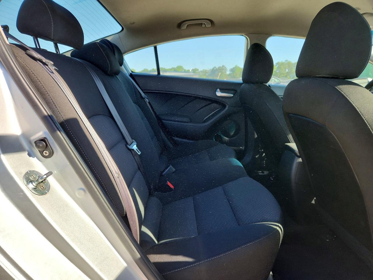 2017 KIA Forte lx