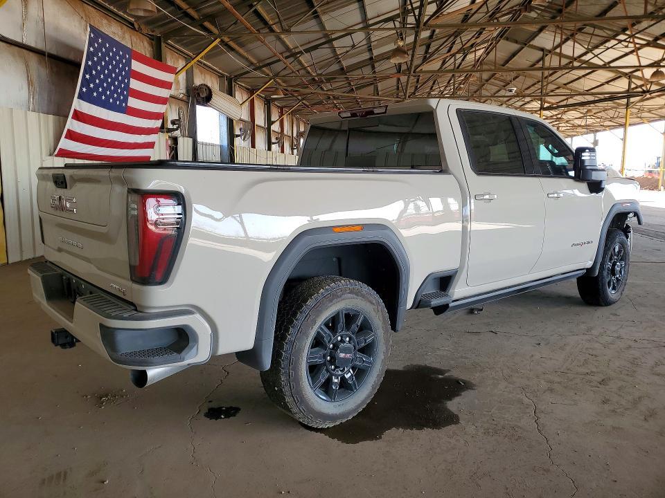 2026 GMC Sierra K2500 AT4