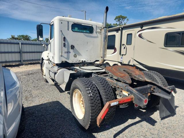 2007 Freigliner 2007 Freightliner Columbia 120 Semi Truck