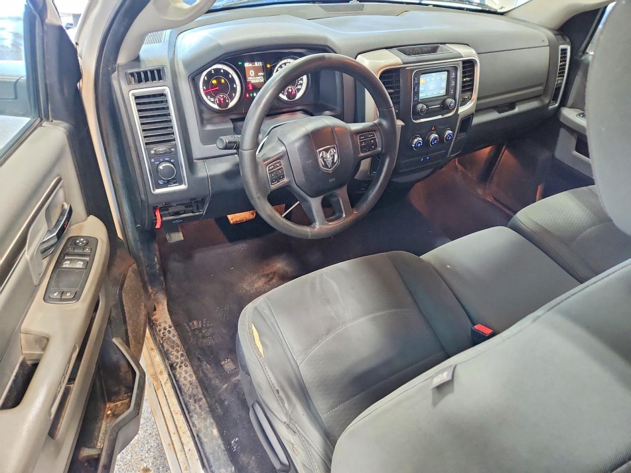 2014 Dodge RAM 1500 SLT