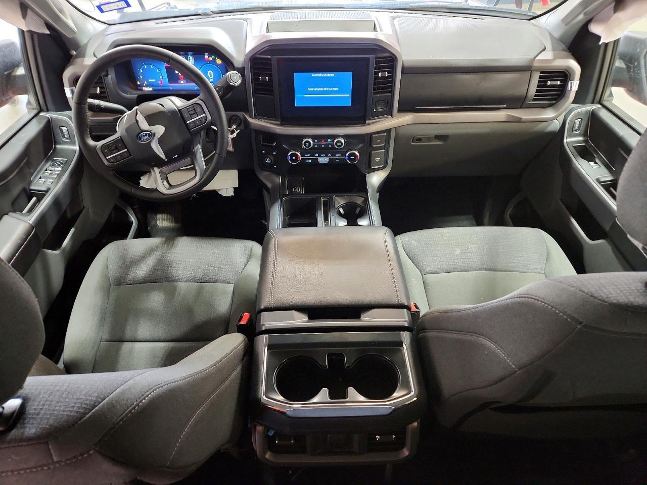 2025 Ford F150 XLT