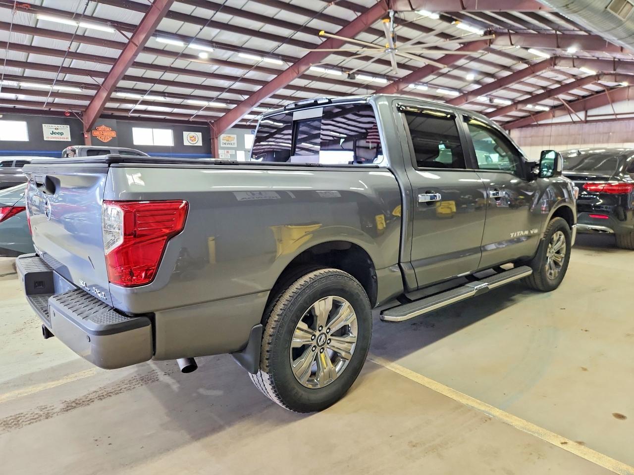 2018 Nissan Titan SL