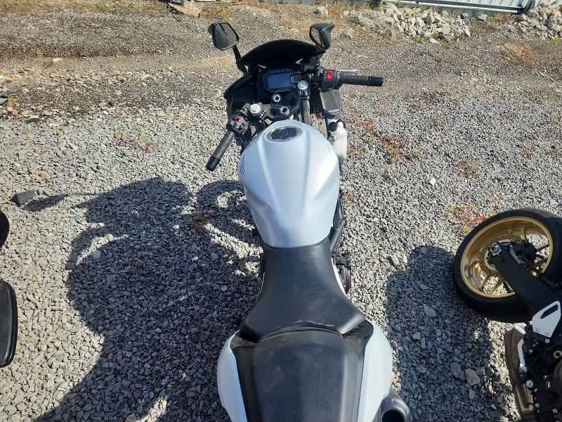 2025 Kawasaki EX500 H