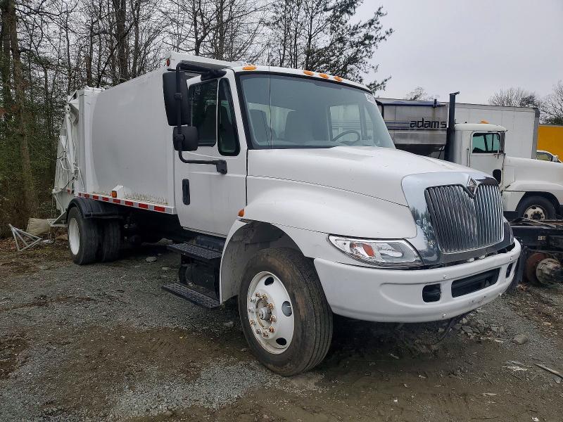 2007 International 4300 Refuse Truck
