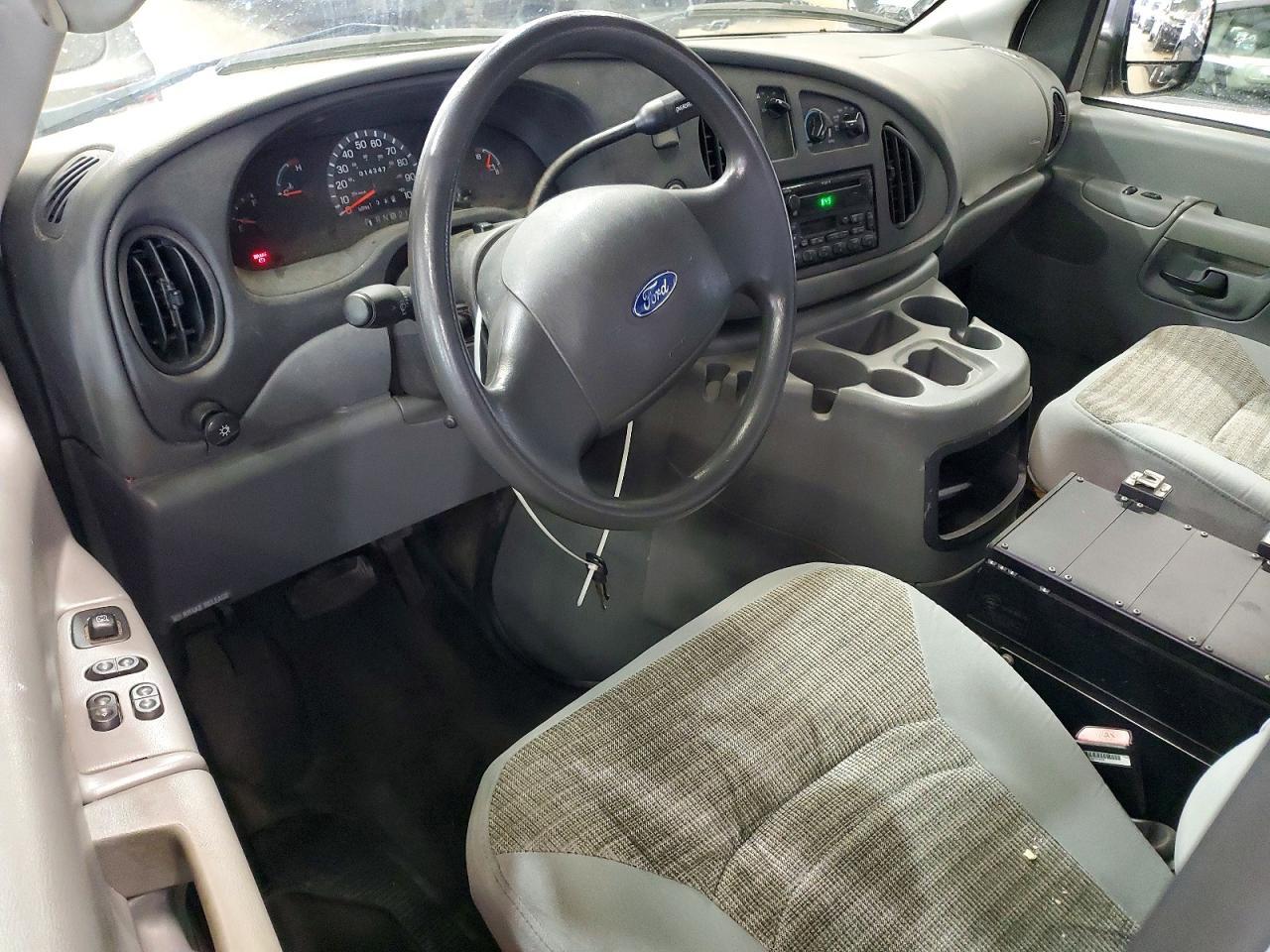 2003 Ford Econoline E350 Super Duty Van