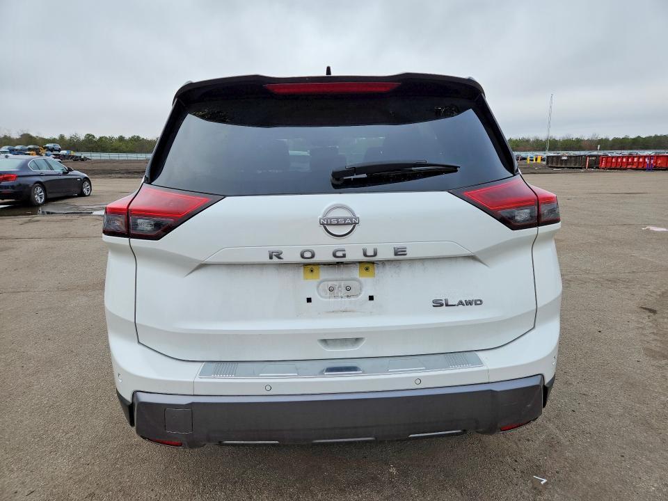 2024 Nissan Rogue sl