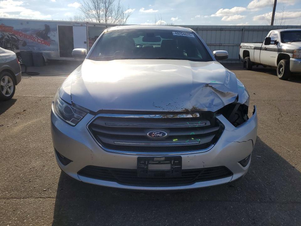 2014 Ford Taurus sel