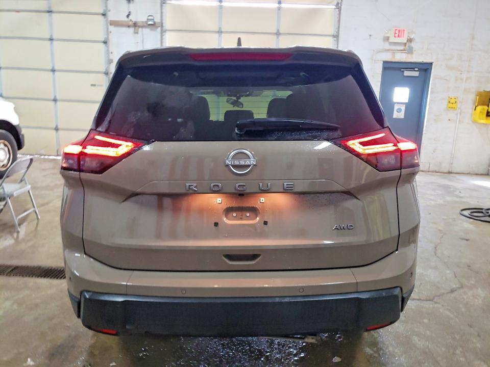 2025 Nissan Rogue sv