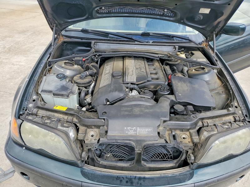 2003 BMW 325 i
