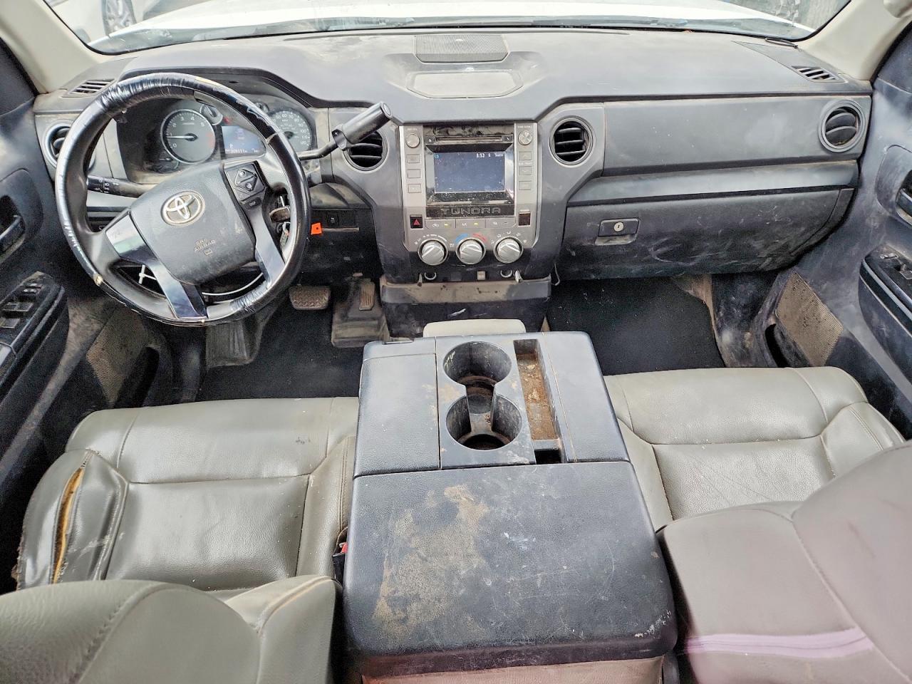 2015 Toyota Tundra SR