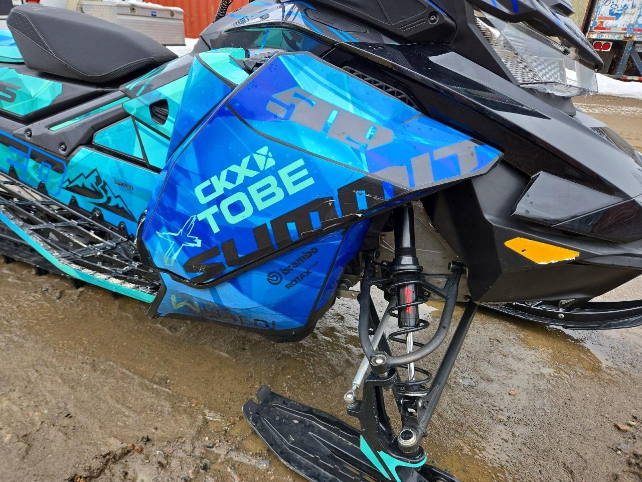 2020 Skidoo Summit X 850 RER
