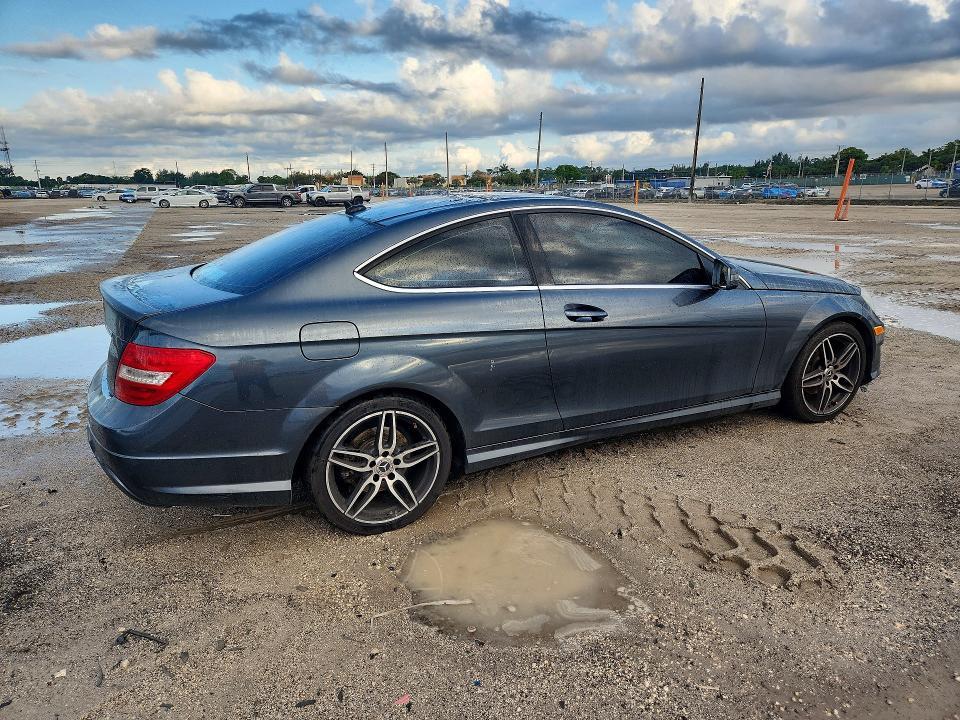 2013 Mercedes-Benz C 250