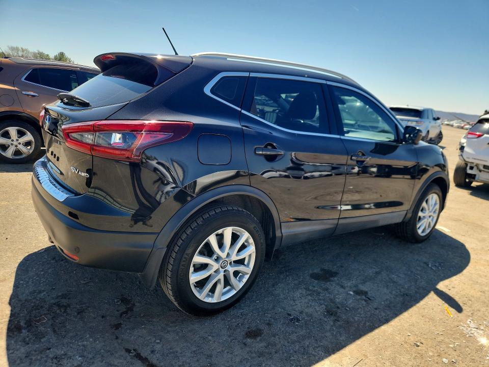 2020 Nissan Rogue Sport sv
