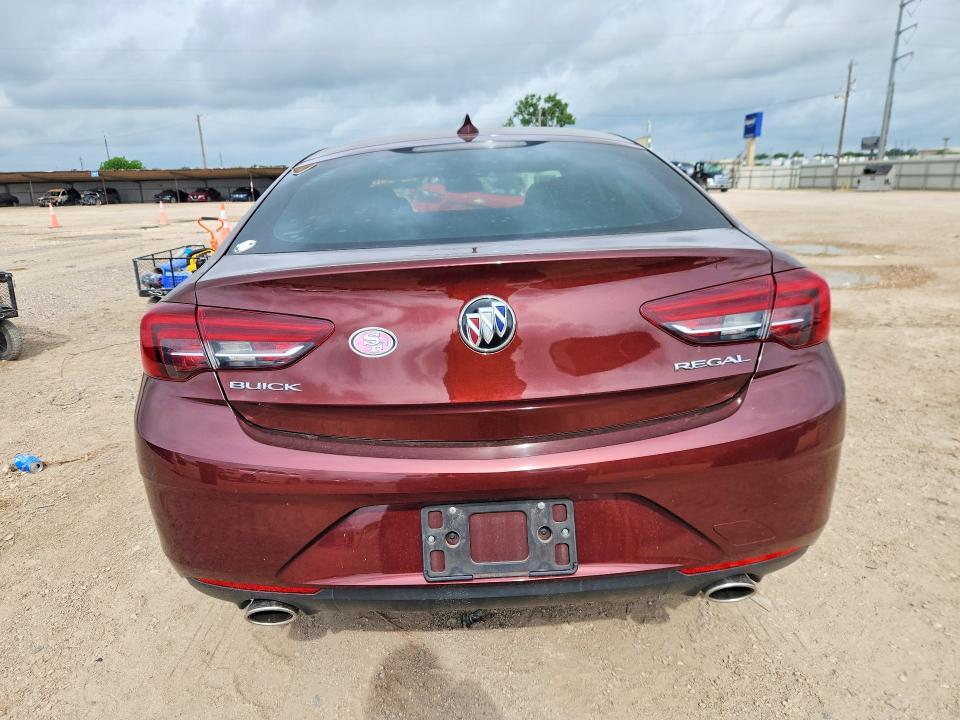 2018 Buick Regal Essence