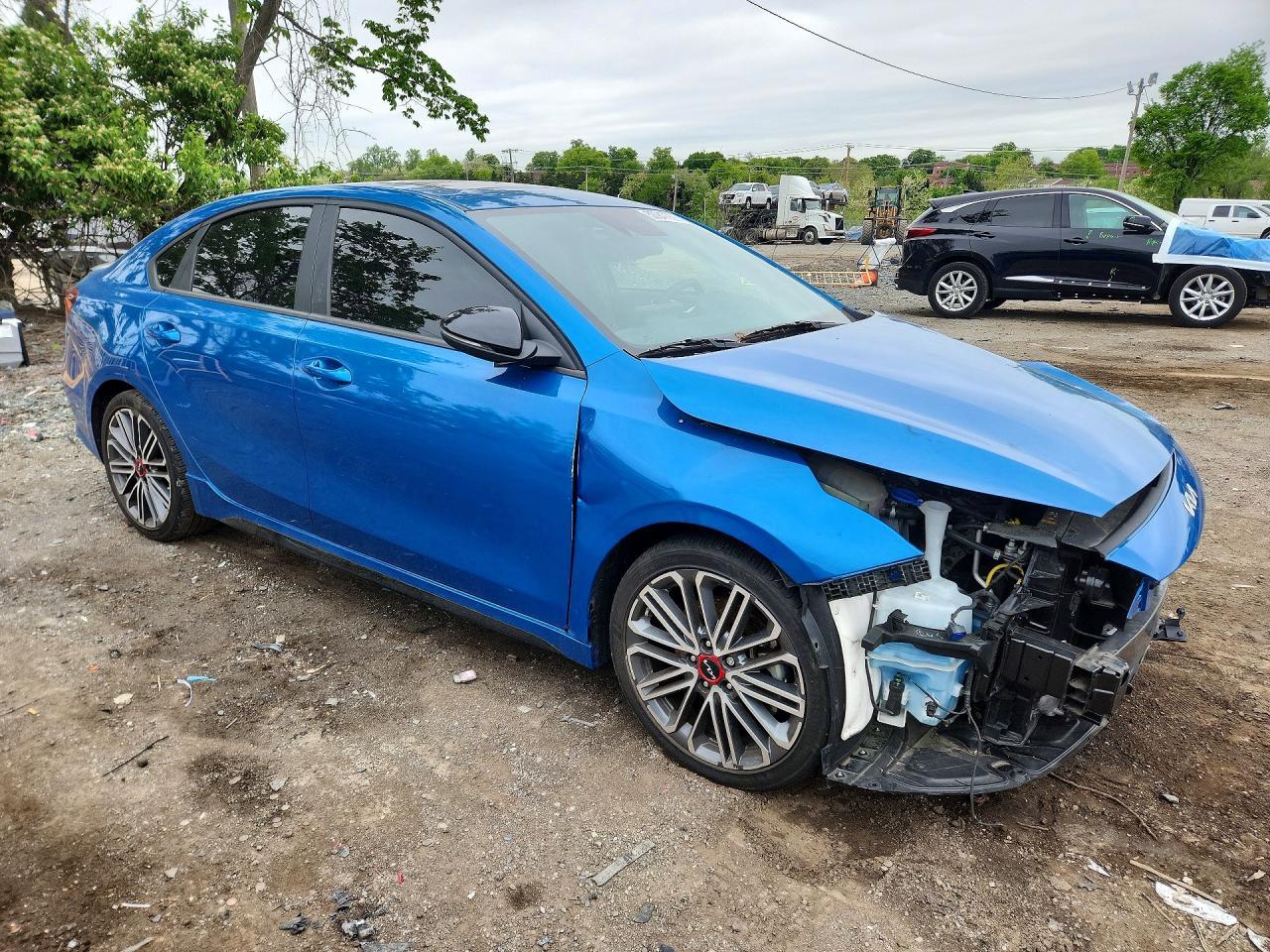 2023 KIA Forte gt