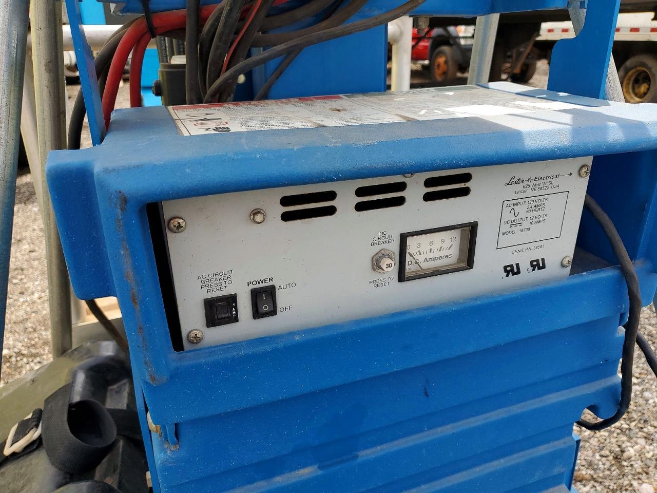 2003 Miscellaneous Equipment Genie