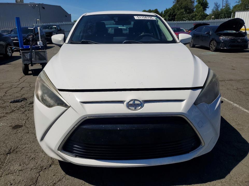 2016 Scion Ia Base