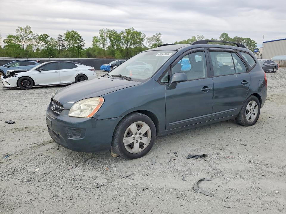 2009 KIA Rondo Base