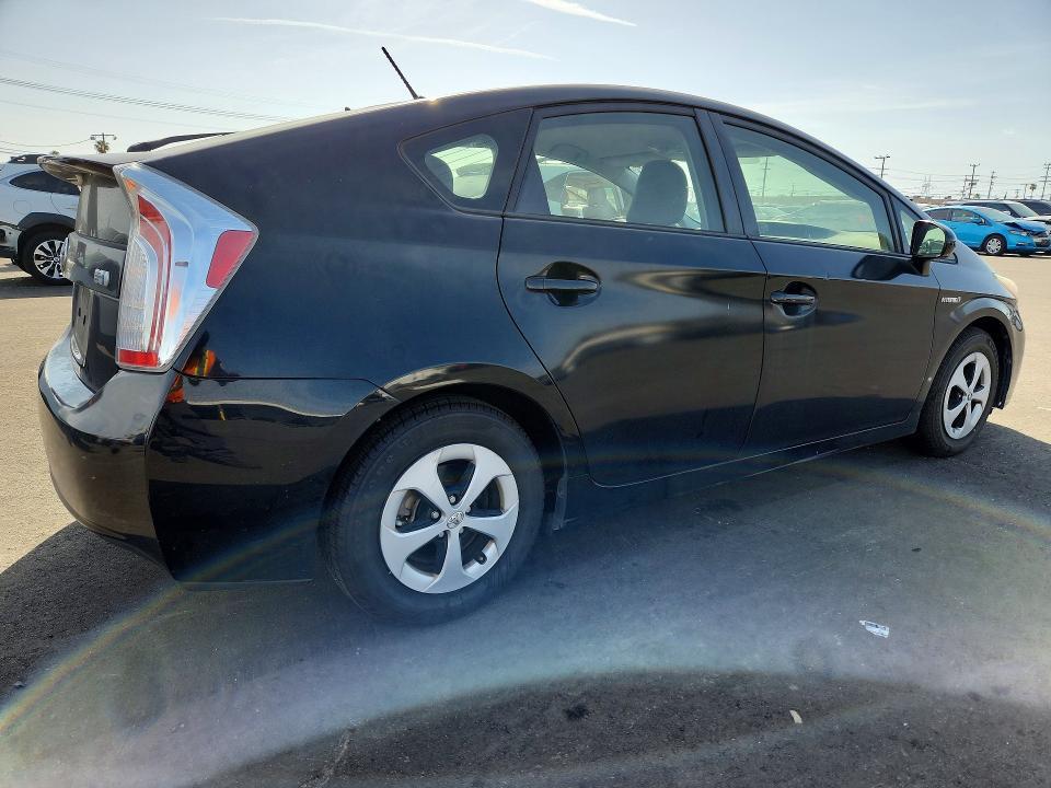 2014 Toyota Prius two