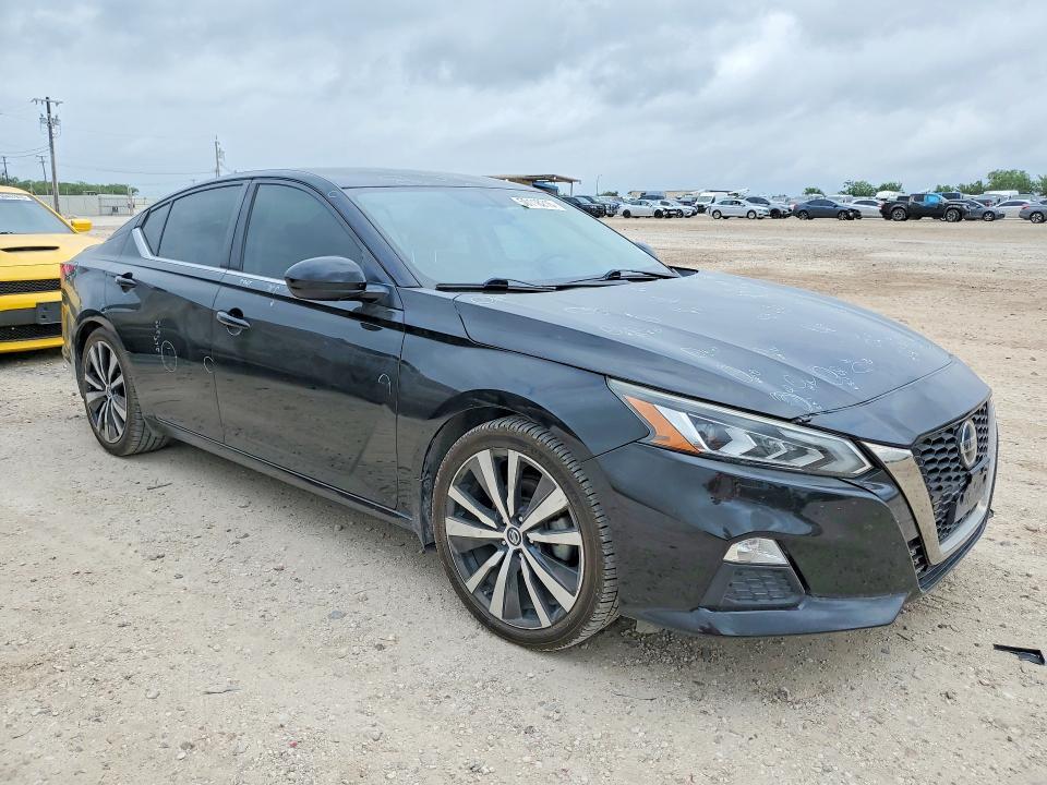 2019 Nissan Altima sr