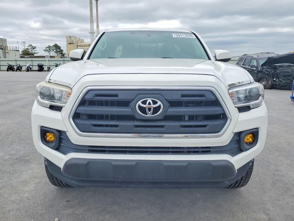 2016 Toyota Tacoma SR5