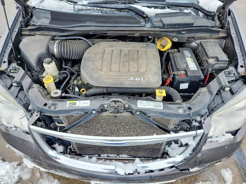 2015 Chrysler Town & Country Touring