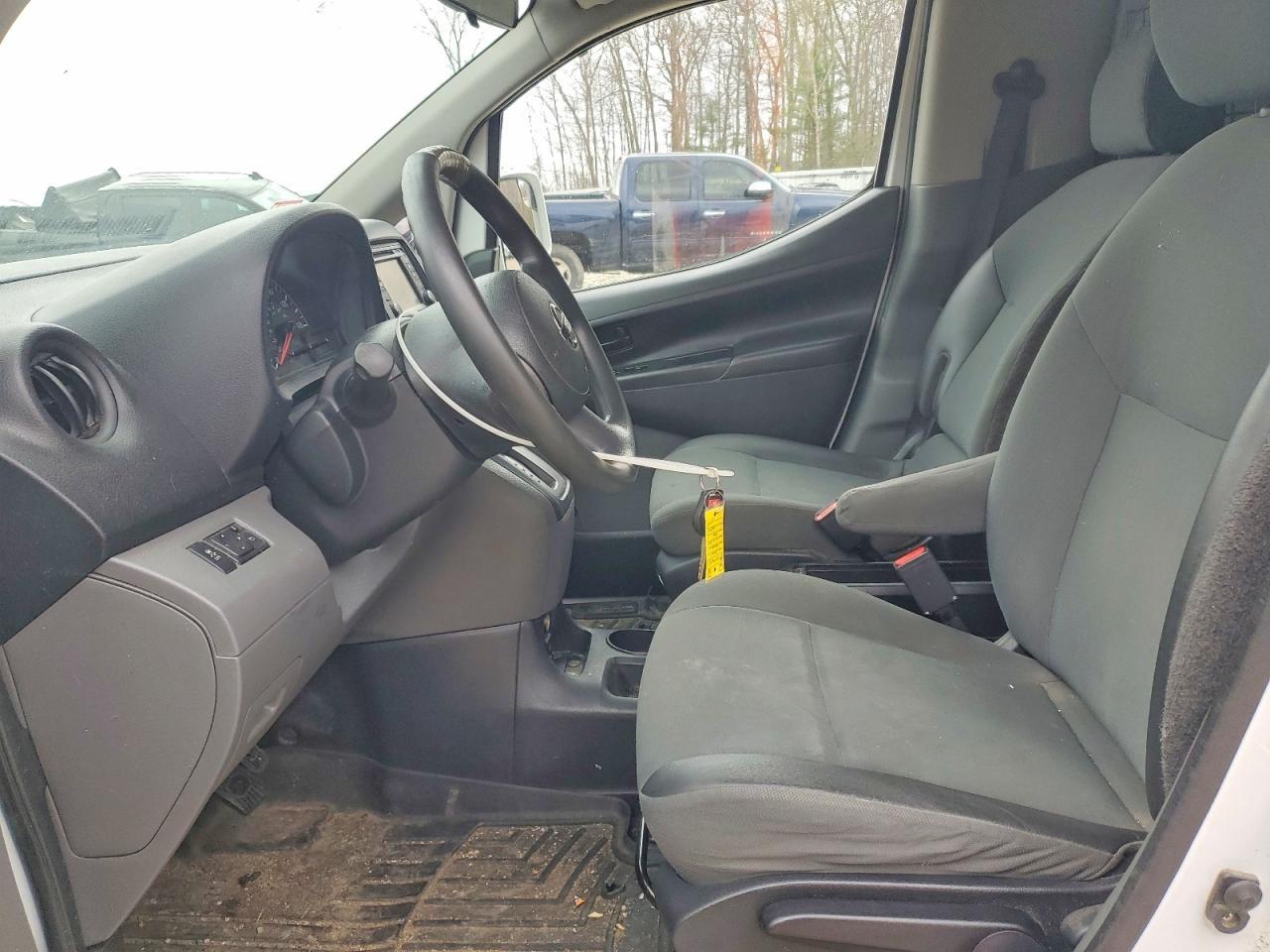 2014 Nissan NV200 SV