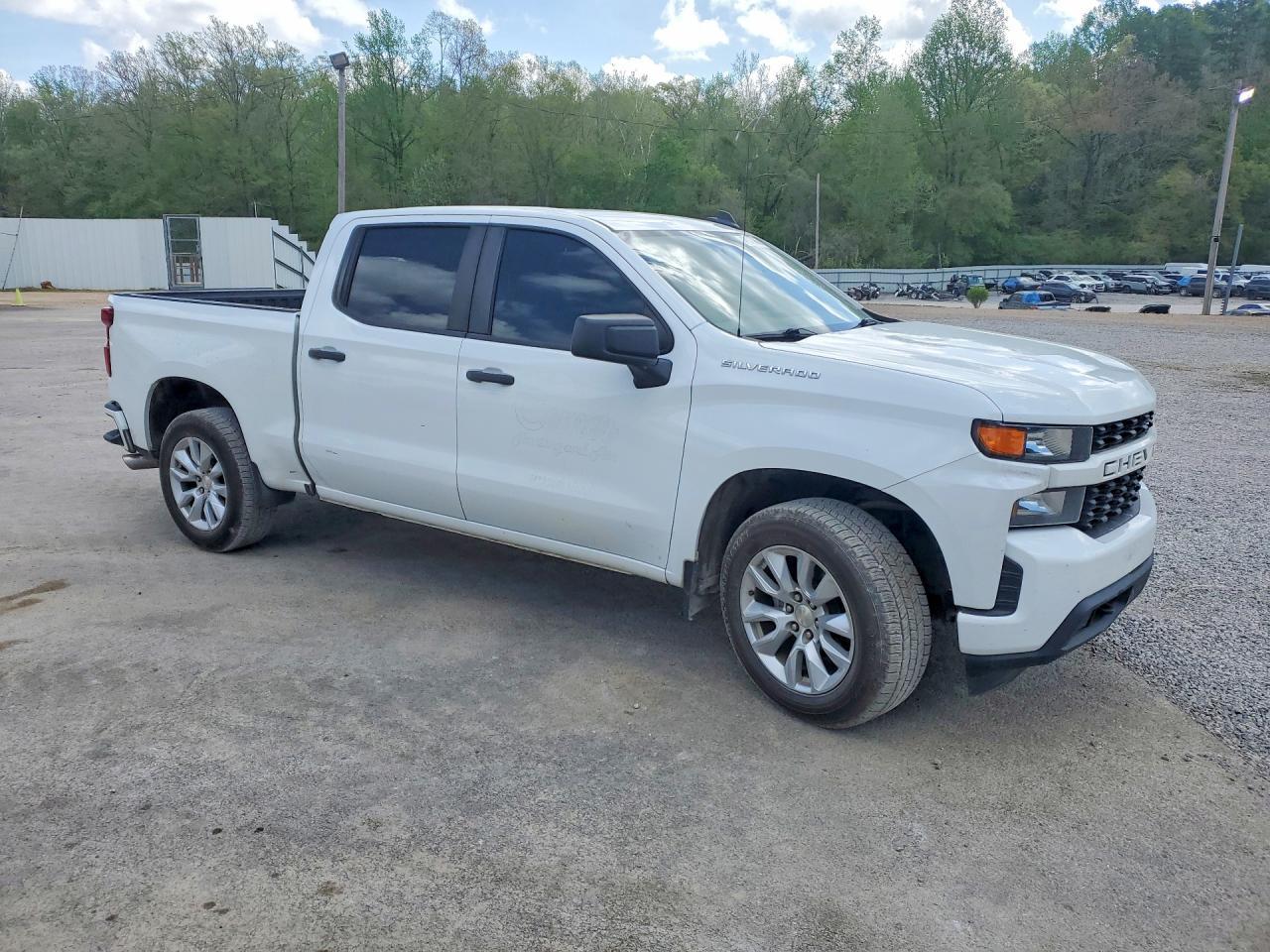 2020 Chevrolet Silverado C1500 Custom