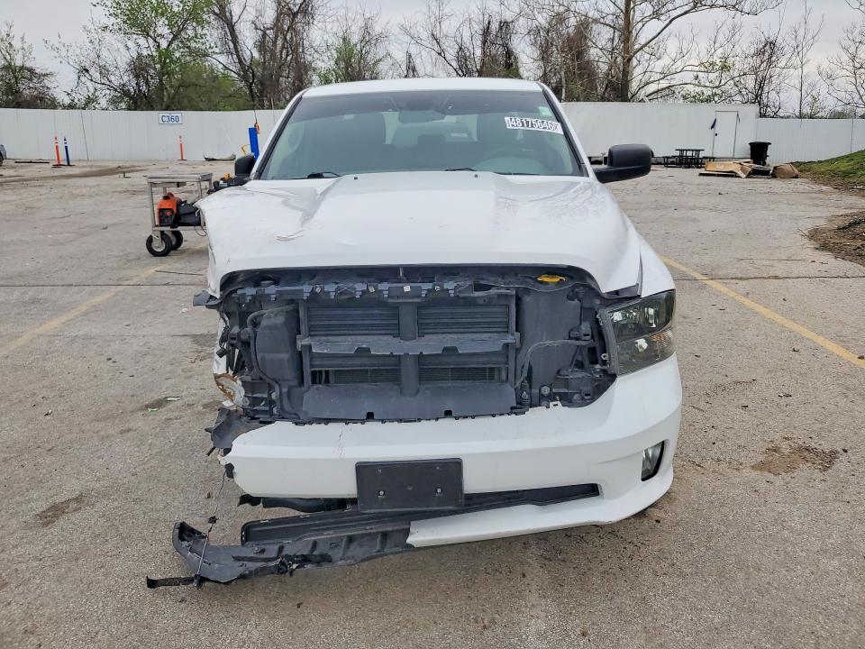 2020 Dodge RAM 1500 Classic Tradesman