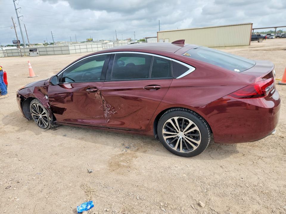 2018 Buick Regal Essence