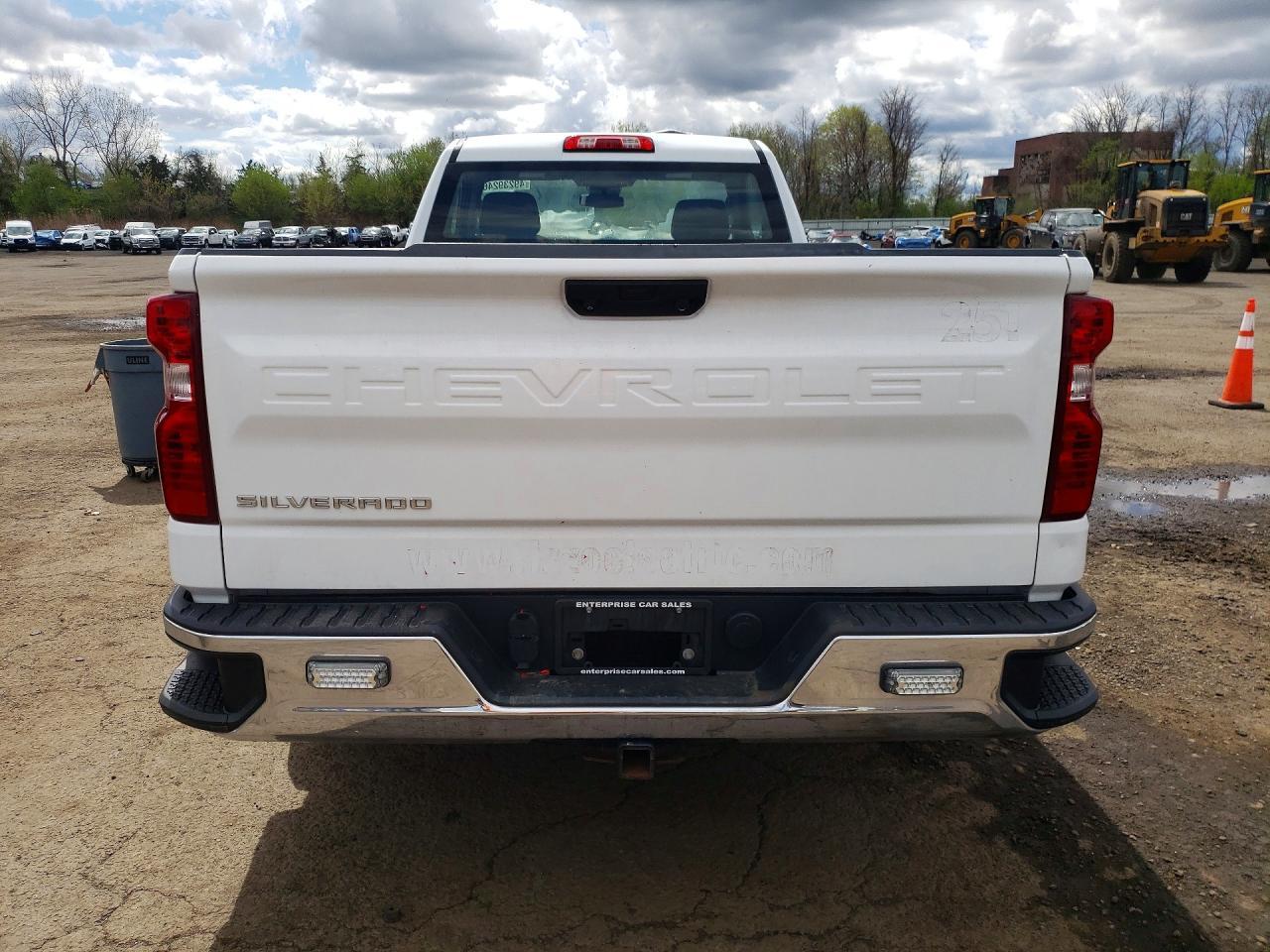 2023 Chevrolet Silverado C1500