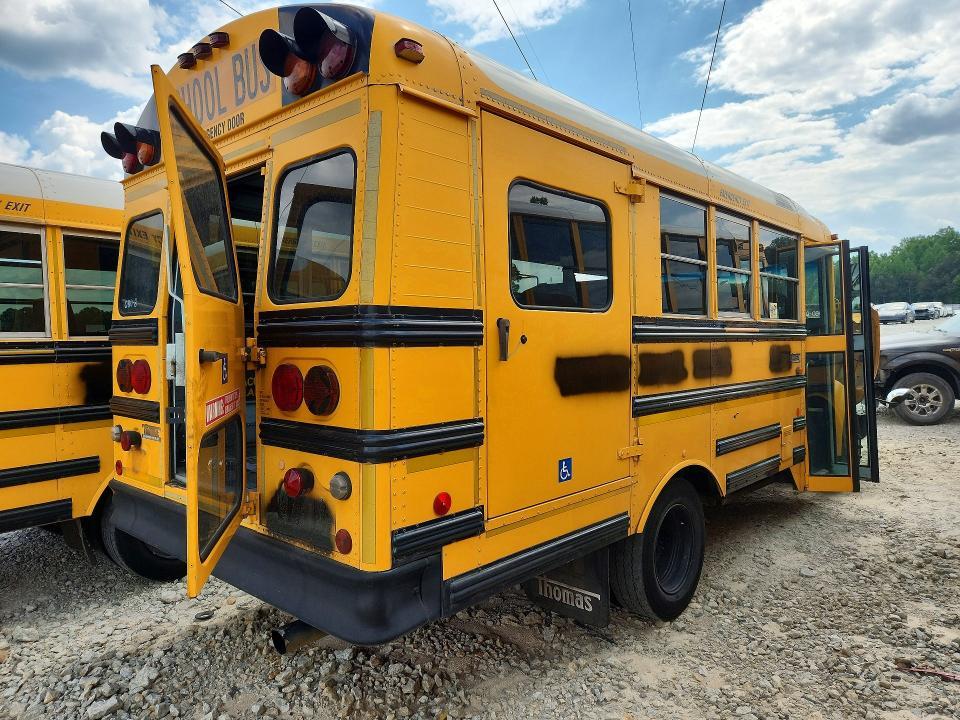 2002 International 3800 School Bus