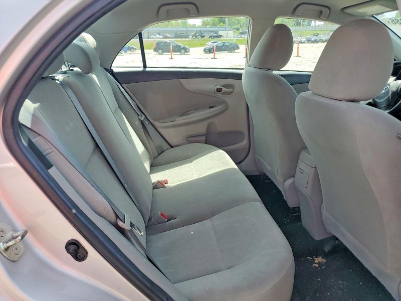 2013 Toyota Corolla l