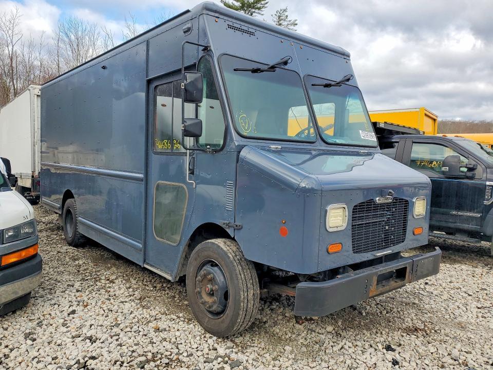 2021 Freightliner MT45 Chassis Delivery Truck