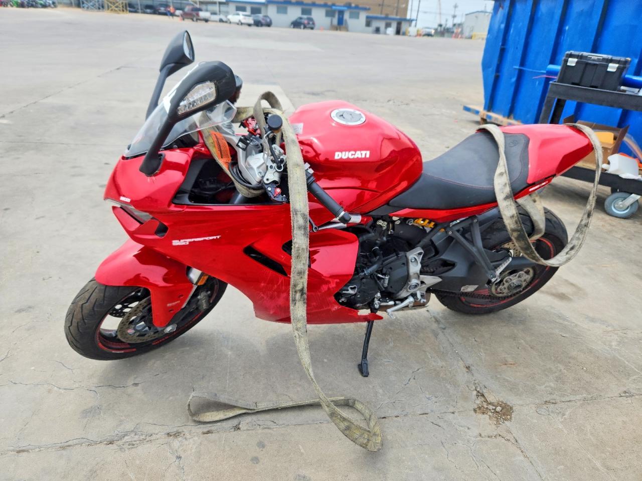 2021 Ducati Supersport