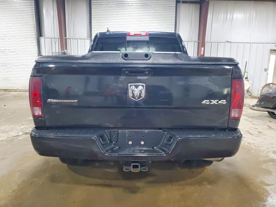 2015 Dodge RAM 1500 SLT