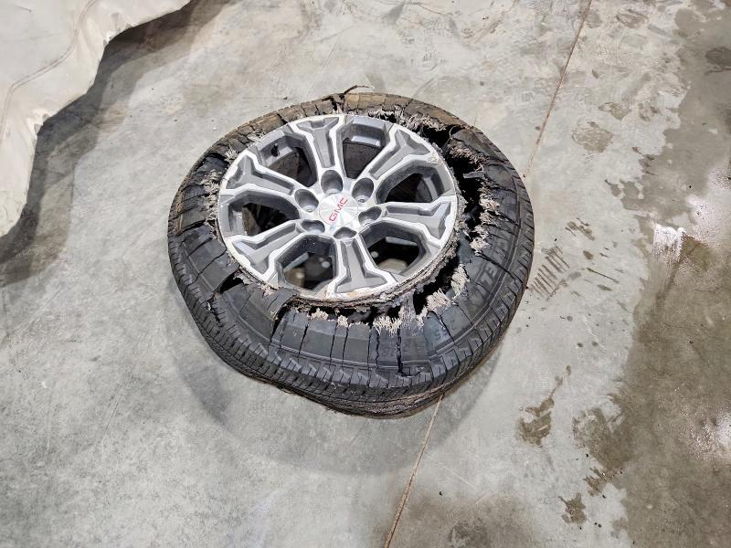 2026 GMC Sierra K1500 SLT