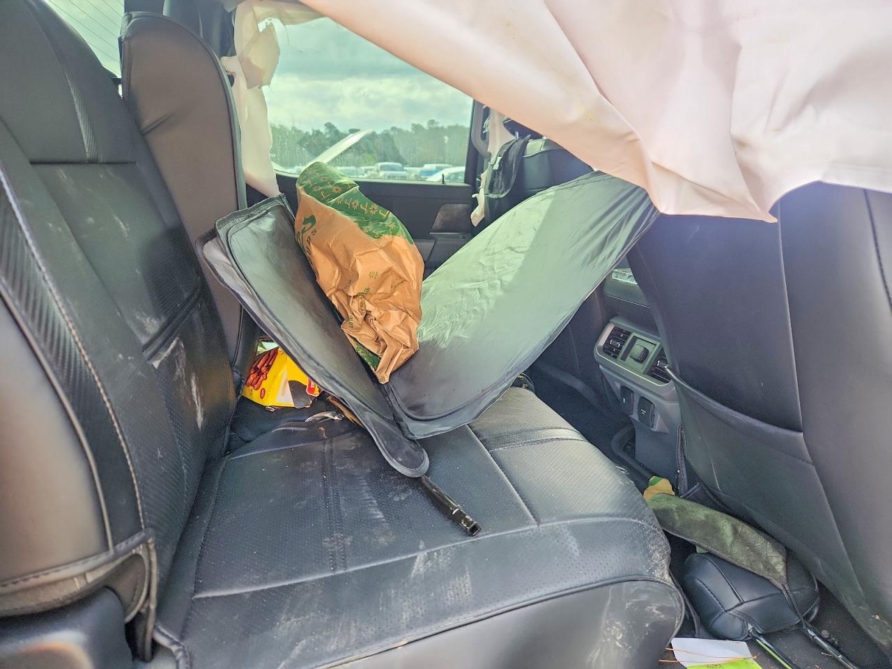 2024 Ford F150 Lightning XLT