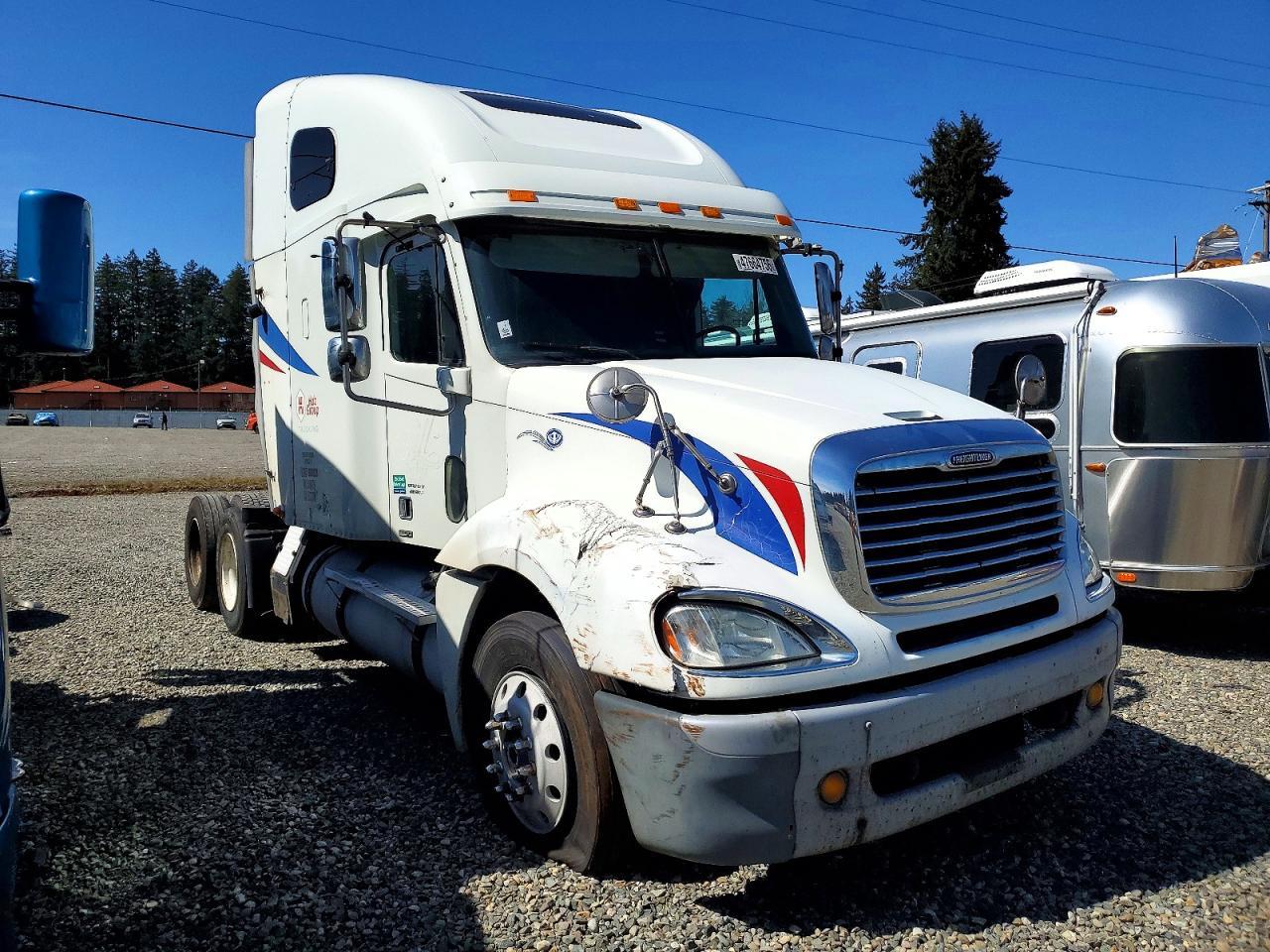 2004 Freightliner Convention