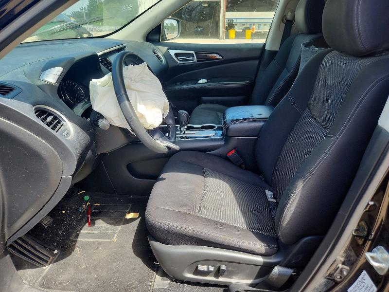 2020 Nissan Pathfinder sv