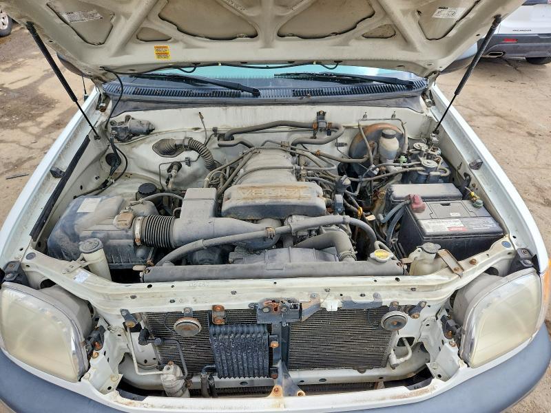 2000 Toyota Tundra SR5