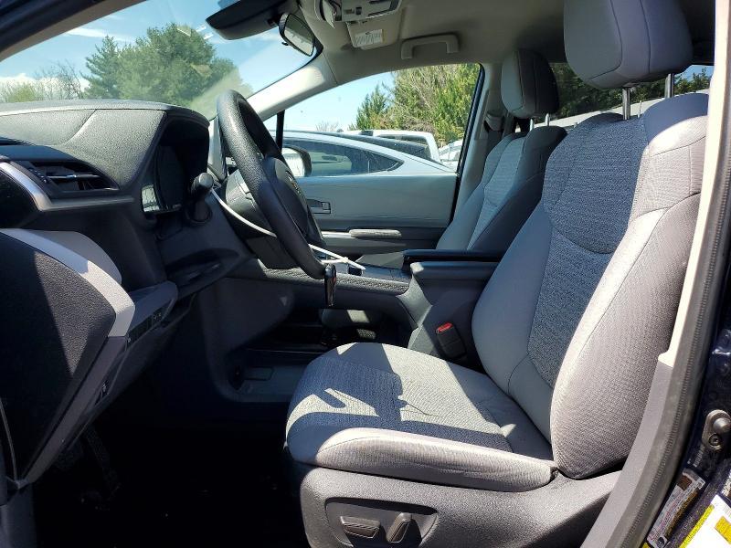 2023 Toyota Sienna le