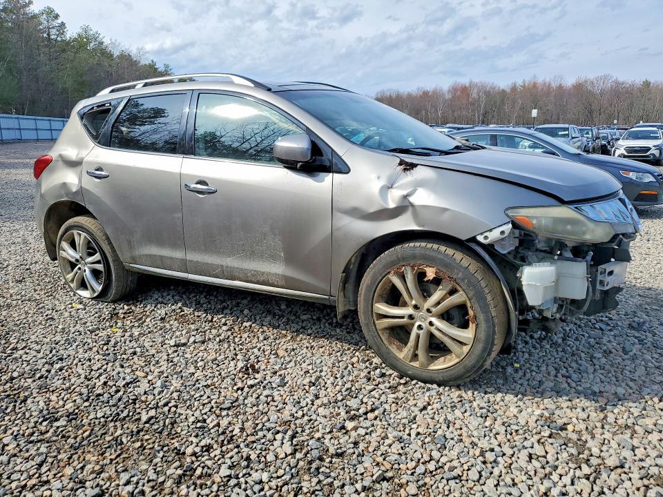 2009 Nissan Murano s